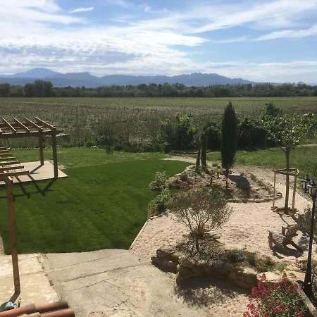 Domaine Rouge-bleu Bed & Breakfast *