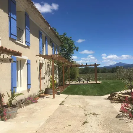 Domaine Rouge-bleu Bed & Breakfast *